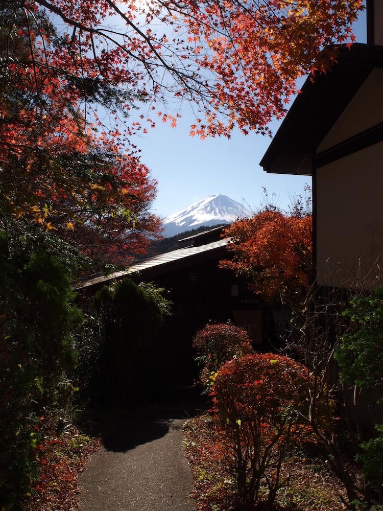 Guesthouse Sakuya Fujikawaguchiko Bagian luar foto